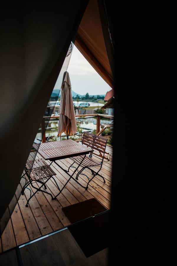 Hotel Lakeside Petzen Glamping Unterlibitsch Exteriér fotografie